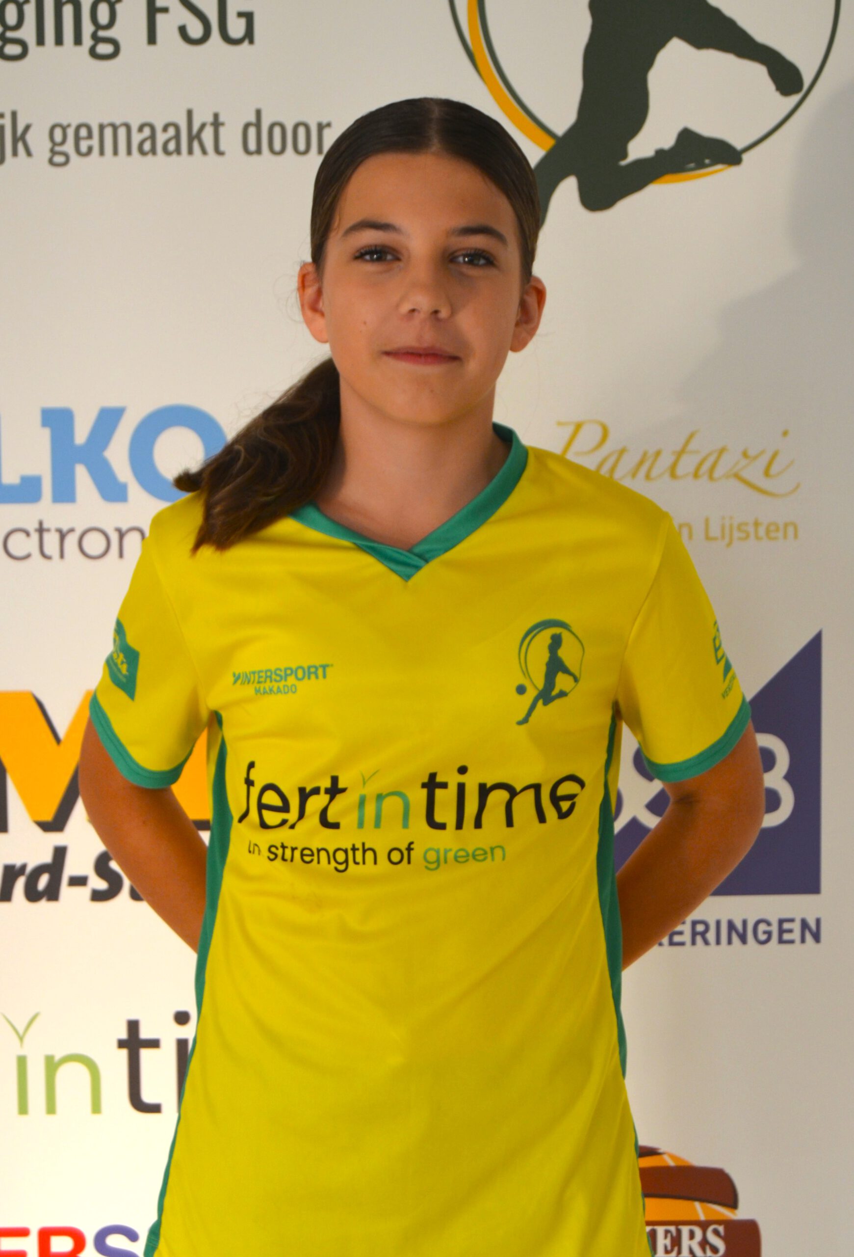 https://vvfsg.nl/wp-content/uploads/2024/11/Zoe-Plate-scaled.jpg